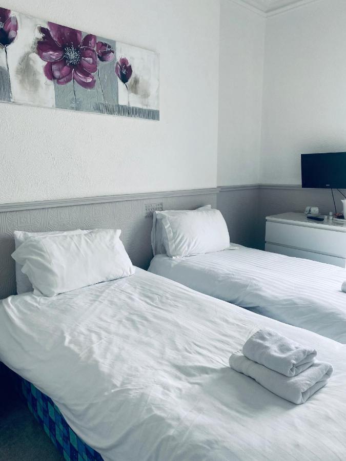The Portmann Hotel Килмарнок Екстериор снимка