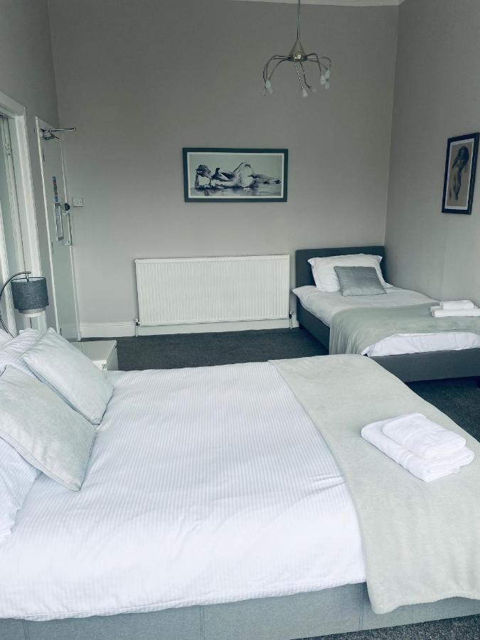 The Portmann Hotel Килмарнок Екстериор снимка